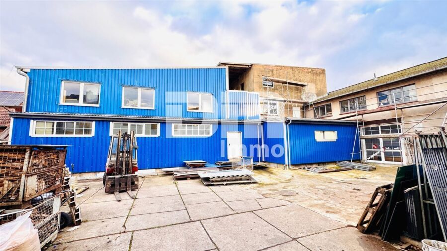 Modernisierter Gewerbekomplex (2 Gebäudeteile) mit langfristigem Mieter + freie Flächen im OG - Innenhof Rückansicht Gebäude 3